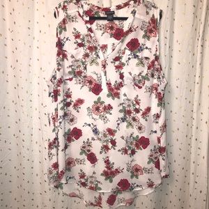TORRID Size 3 Harper Georgette Sleeveless Top